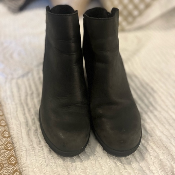 Sorel Joan of Arctic wedge II zip booties - Picture 3 of 5